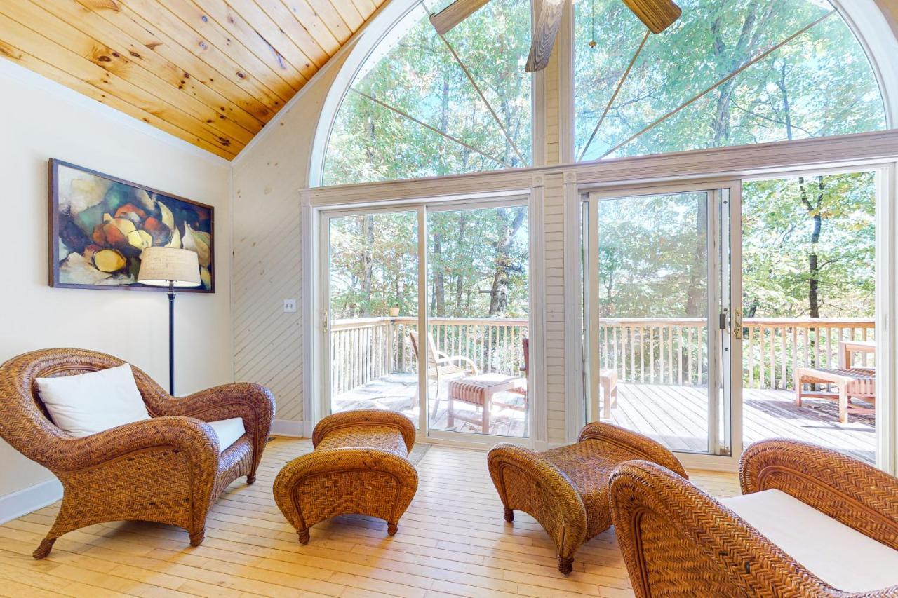 Doe Heights Chalet Batesville Экстерьер фото
